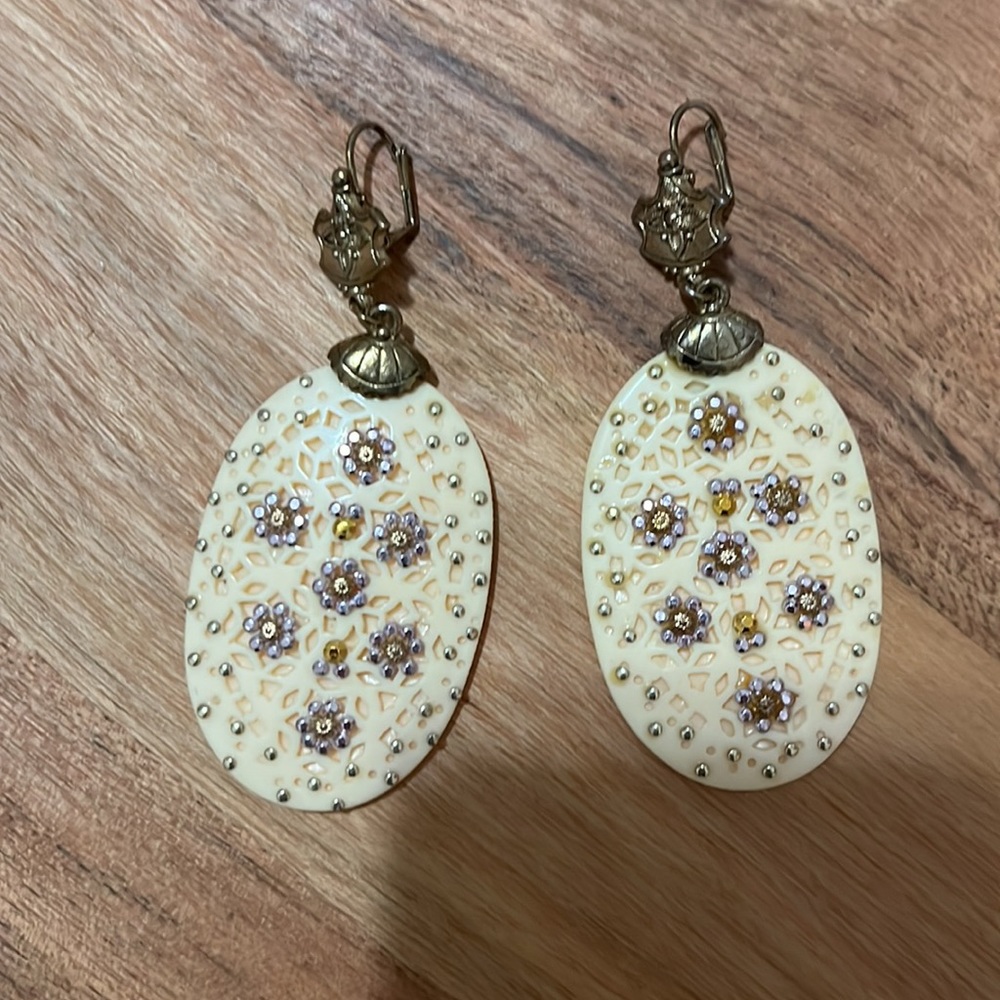 Banana Republic earrings